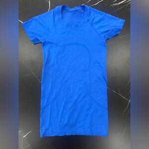 Blue Lululemon swiftly tank shirt size 2